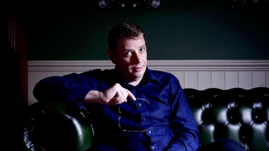 The Infectious Madness of Doctor Dekker 