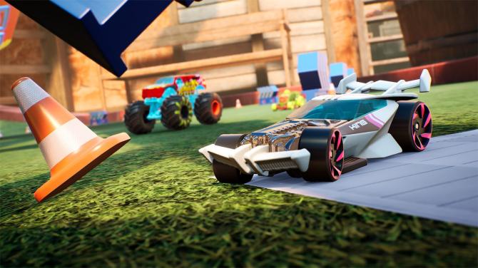 Hot Wheels Unleashed 2 Turbocharged Deluxe Edition 